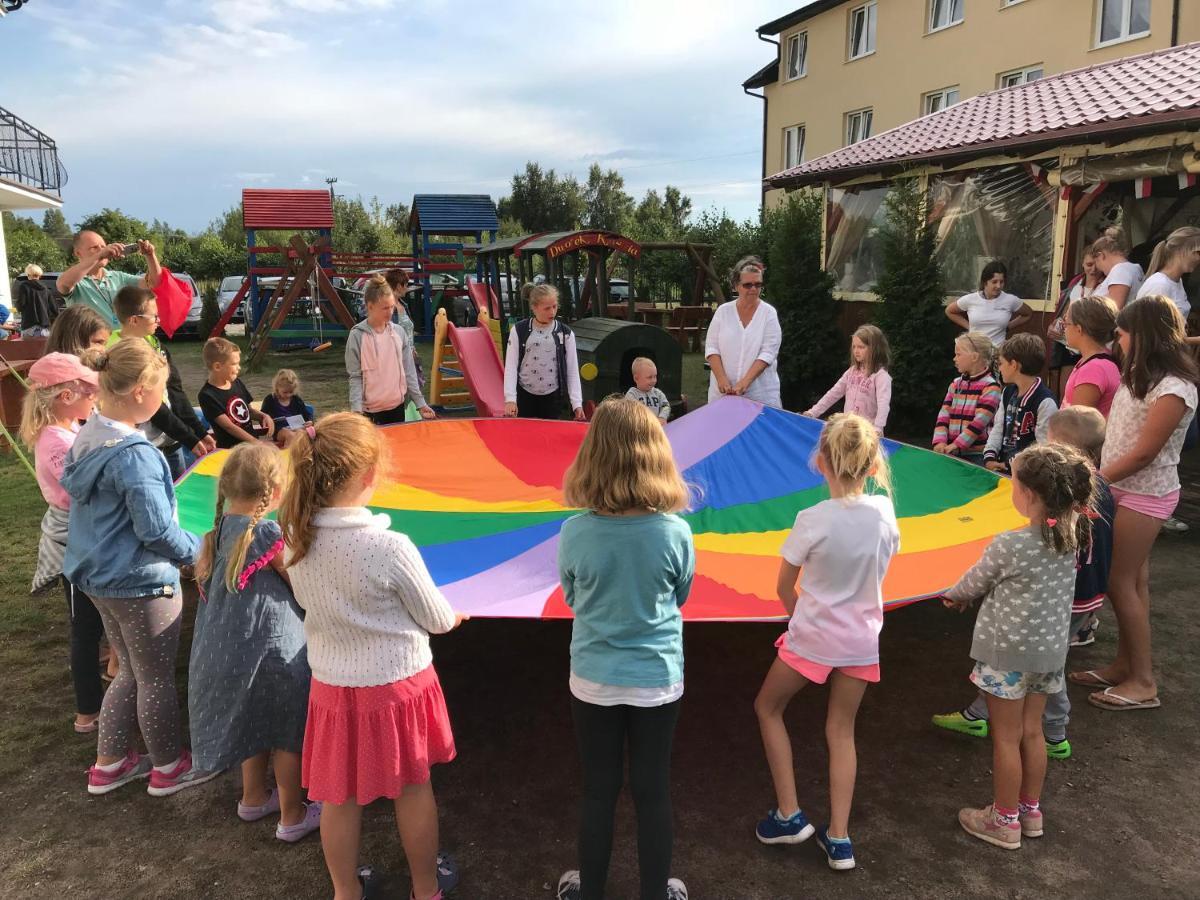 Dworek Karwia U Ewy Wiosenna 10 Kültér fotó